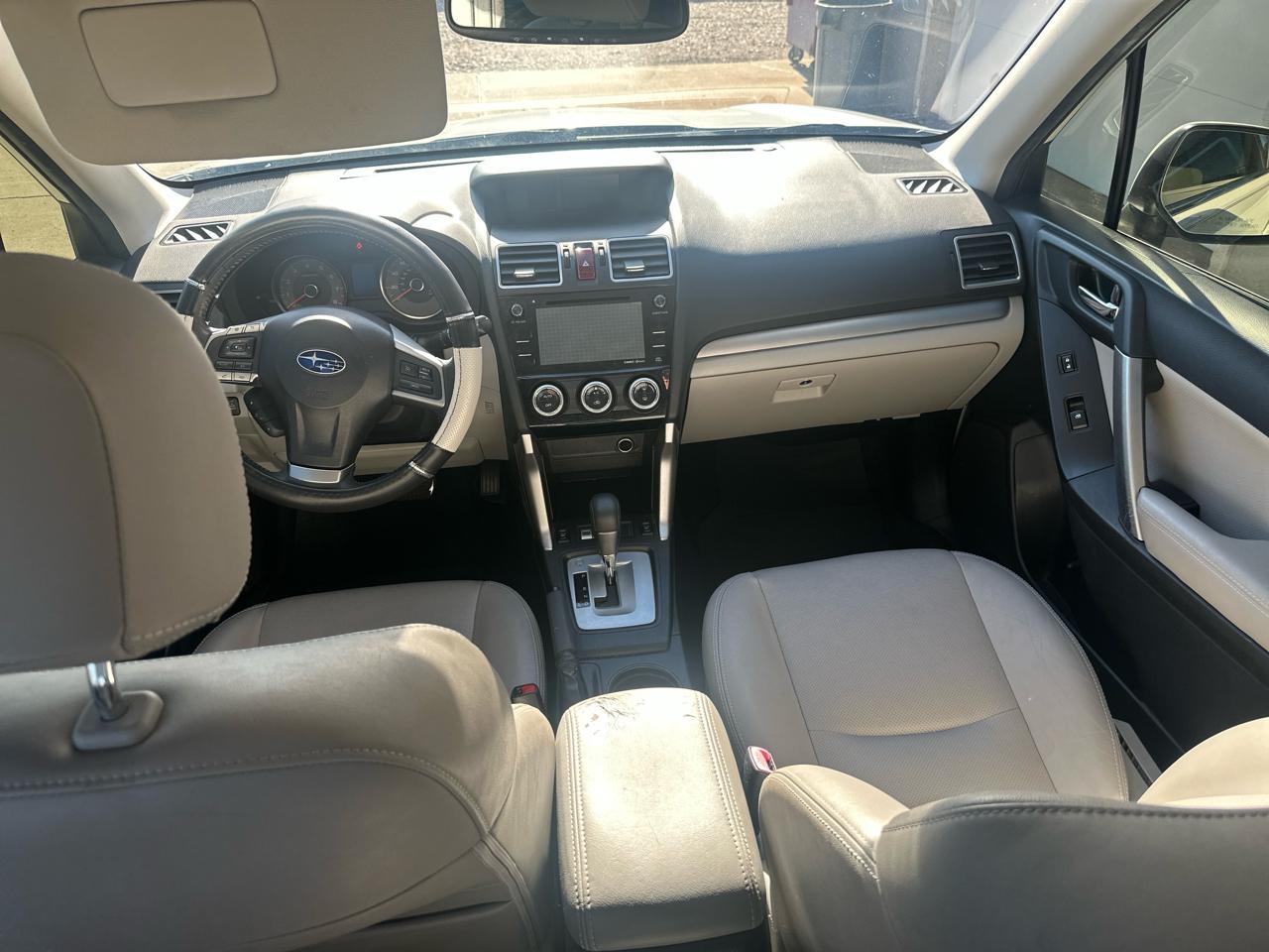 Subaru Forester 4dr CVT 2.5i Limited PZEV 2016