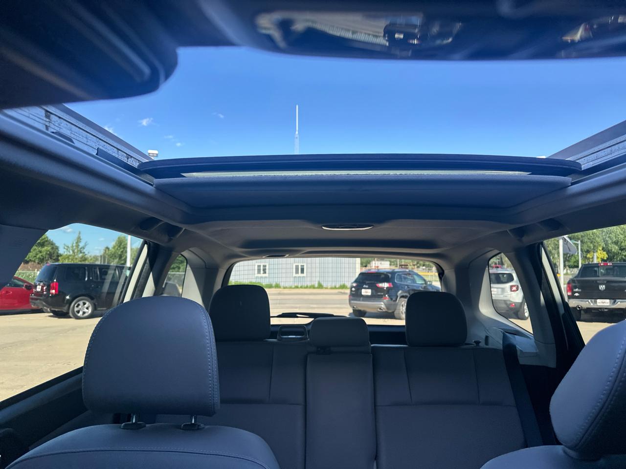 Subaru Forester 4dr CVT 2.5i Limited PZEV 2016