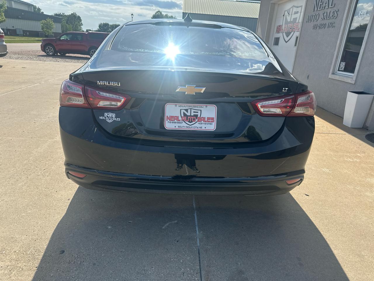 Chevrolet Malibu 4dr Sdn LT 2021