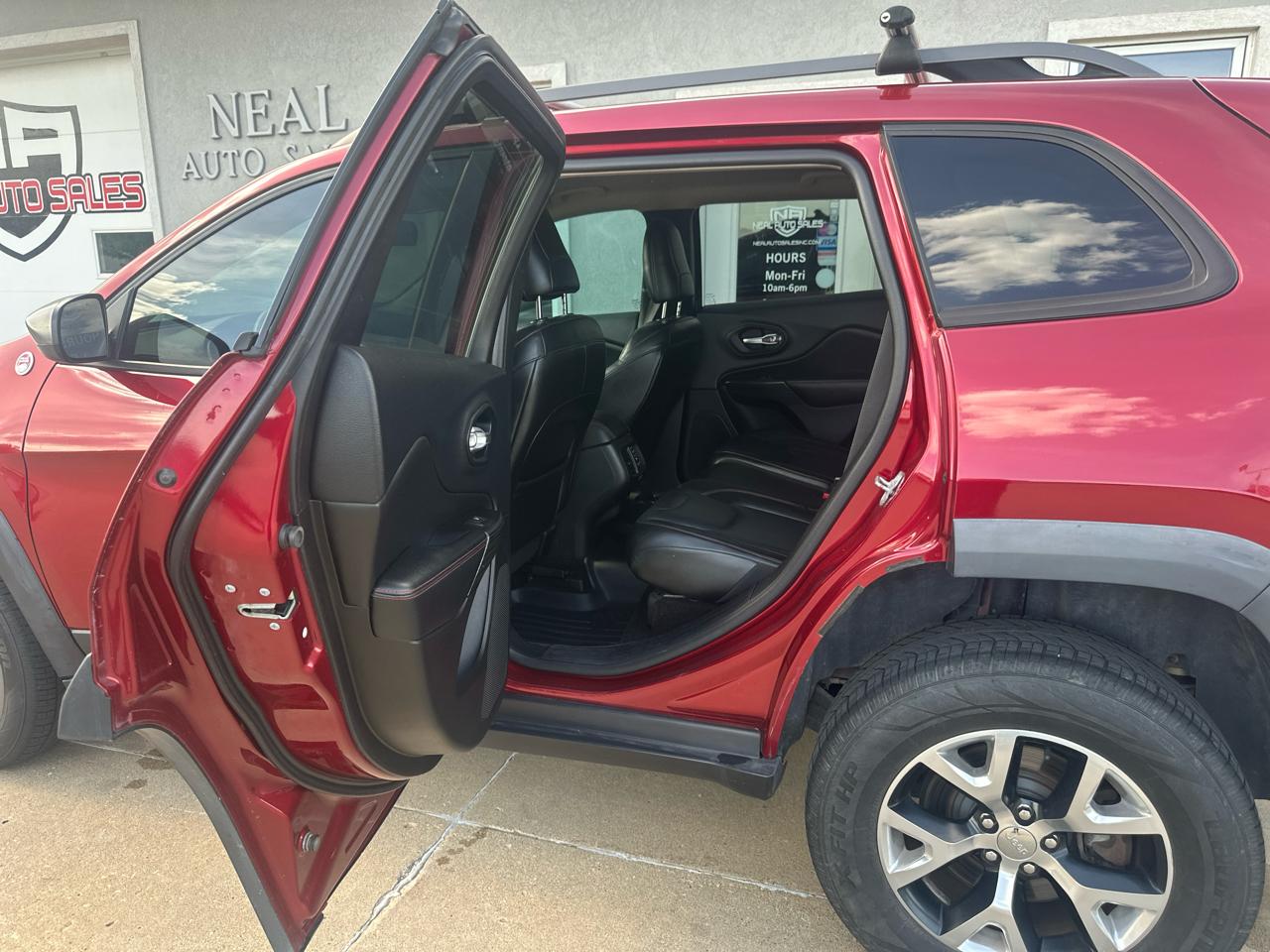 Jeep Cherokee 4WD 4dr Trailhawk 2014