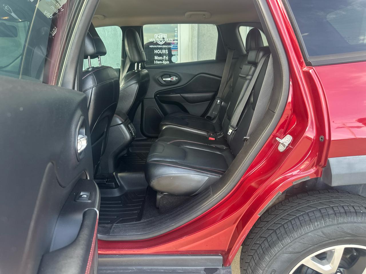 Jeep Cherokee 4WD 4dr Trailhawk 2014