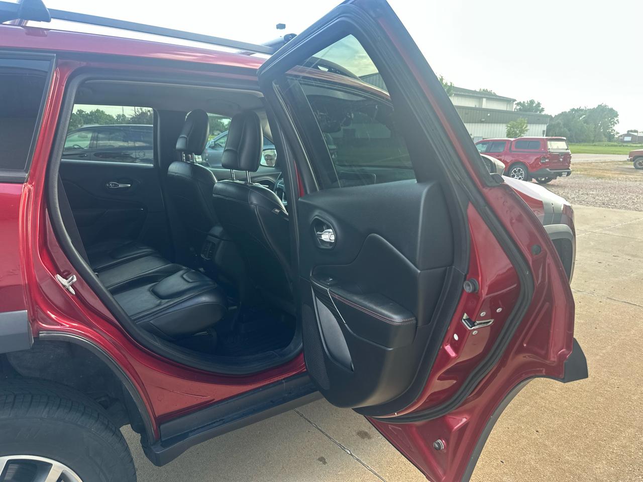 Jeep Cherokee 4WD 4dr Trailhawk 2014