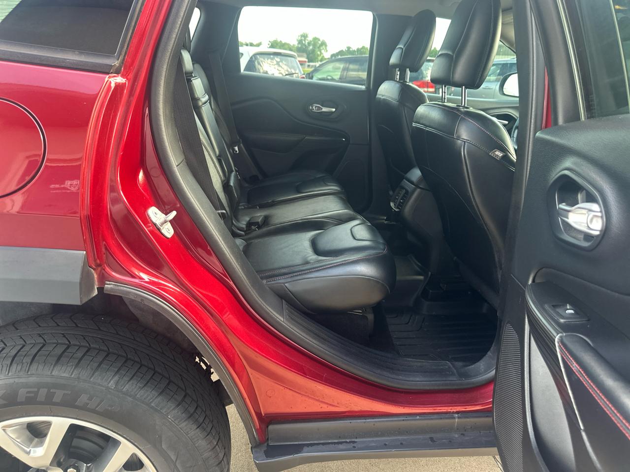 Jeep Cherokee 4WD 4dr Trailhawk 2014