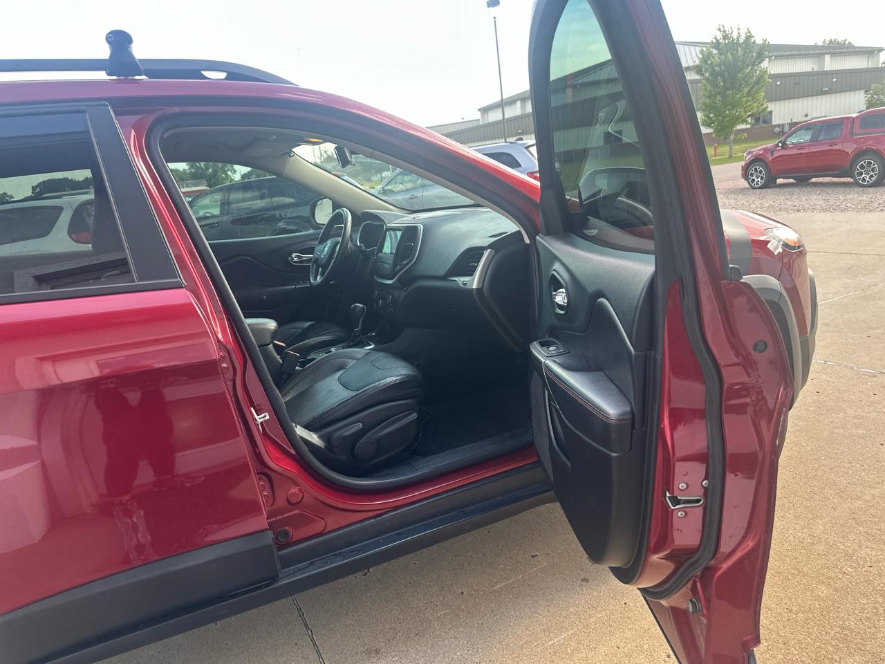 Jeep Cherokee 4WD 4dr Trailhawk 2014