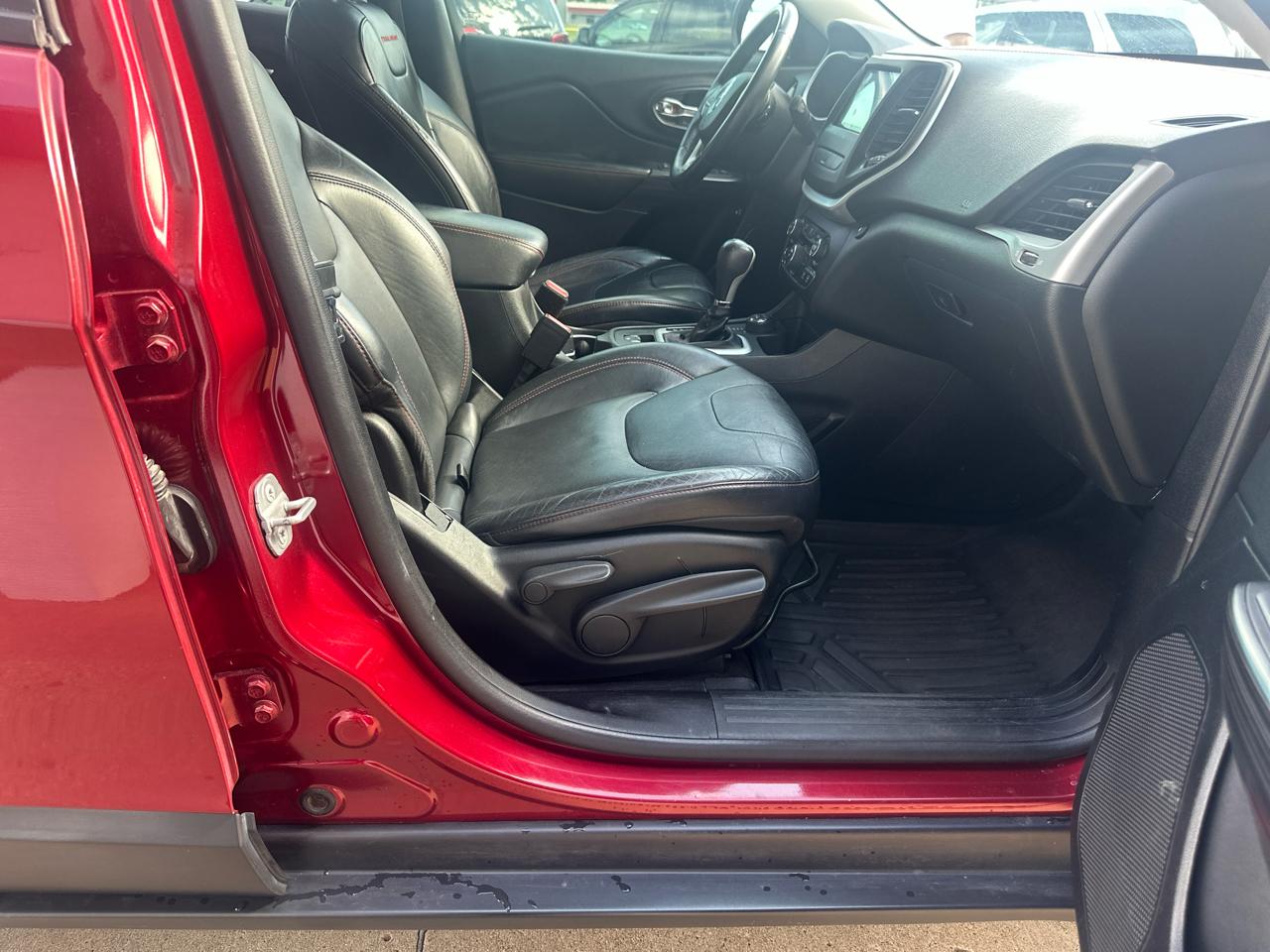 Jeep Cherokee 4WD 4dr Trailhawk 2014