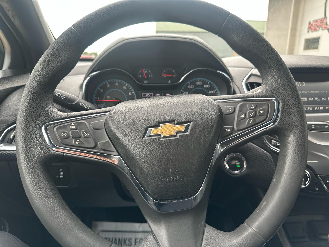 Chevrolet Cruze 4dr Sdn 1.4L LT w/1SD 2017