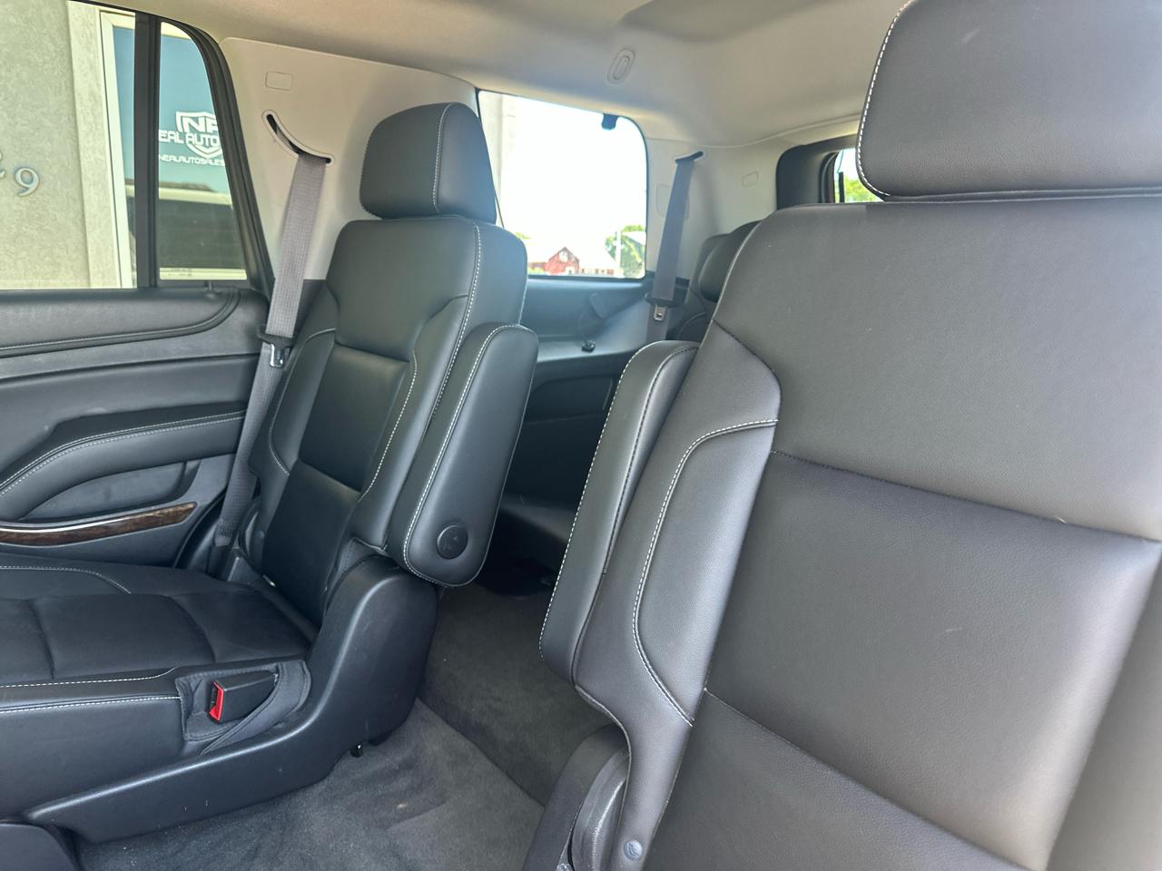 Chevrolet Tahoe 4WD 4dr LT 2015