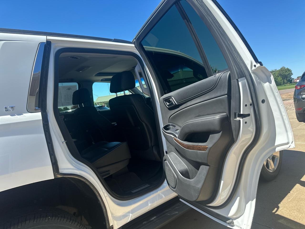 Chevrolet Tahoe 4WD 4dr LT 2015
