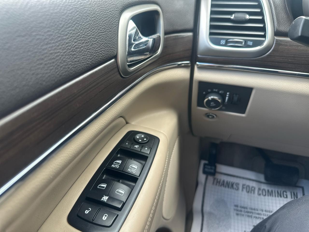Jeep Grand Cherokee 4WD 4dr Overland 2015