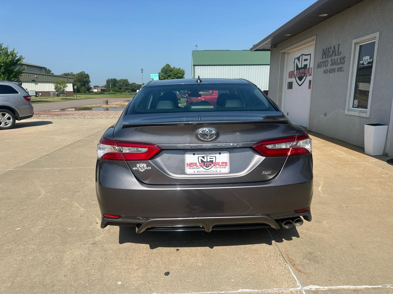 Toyota Camry XLE Auto (Natl) 2019