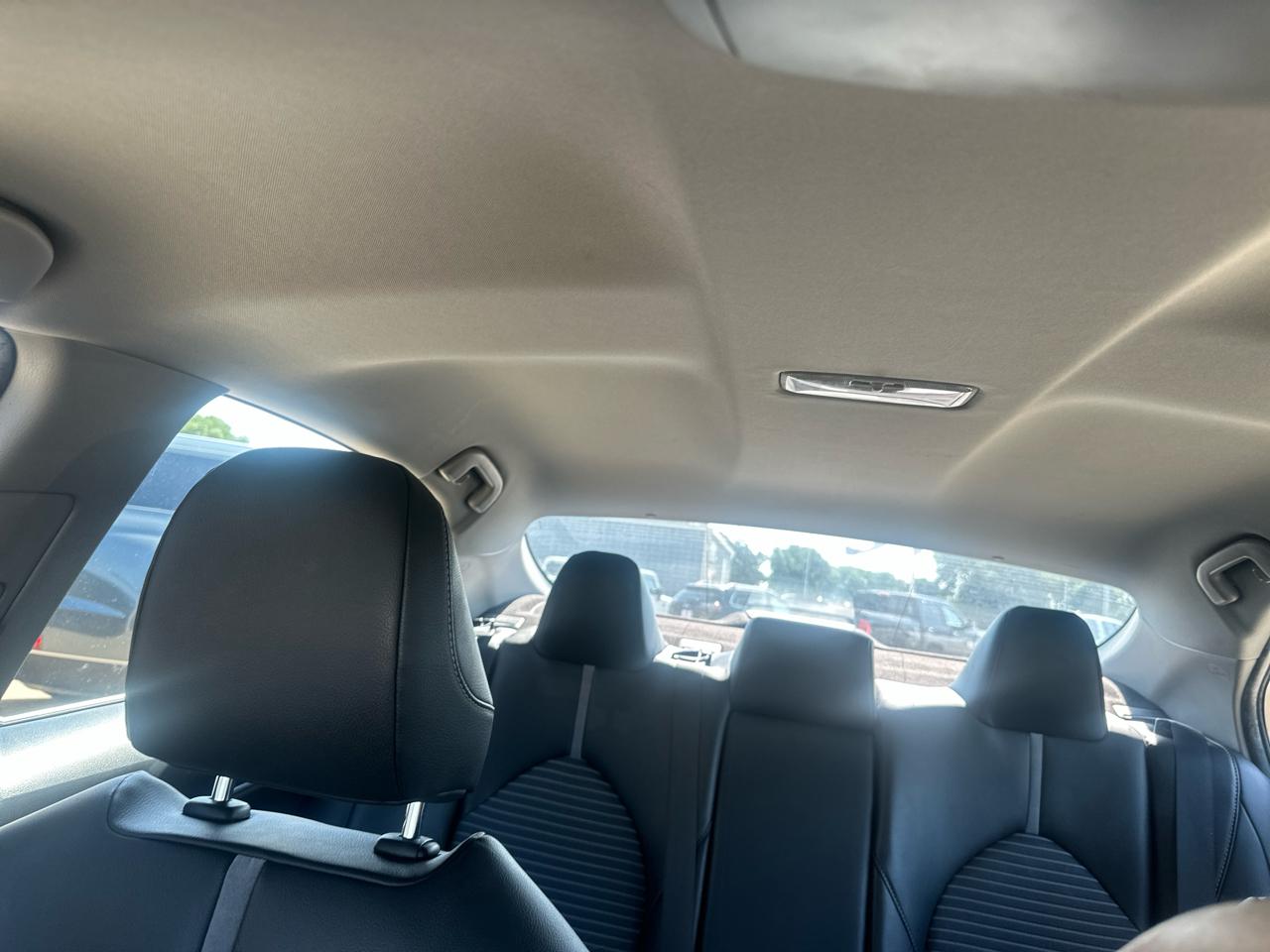 Toyota Camry XLE Auto (Natl) 2019
