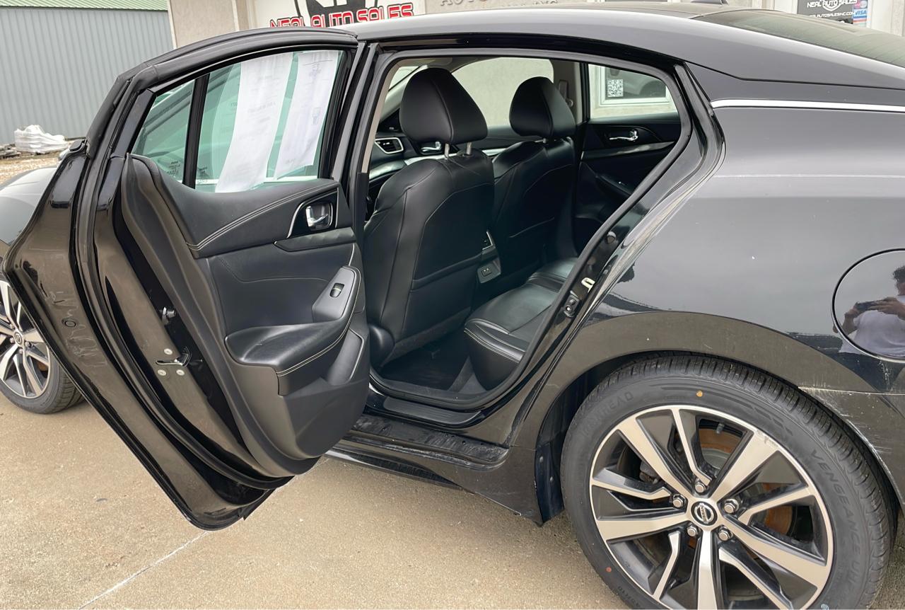 Nissan Maxima SL 3.5L 2020