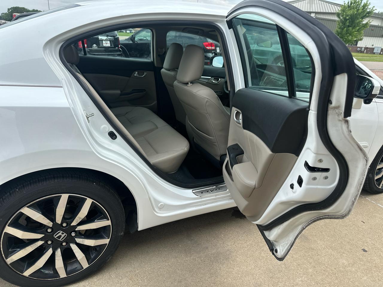 Honda Civic Sedan 4dr CVT EX-L 2015