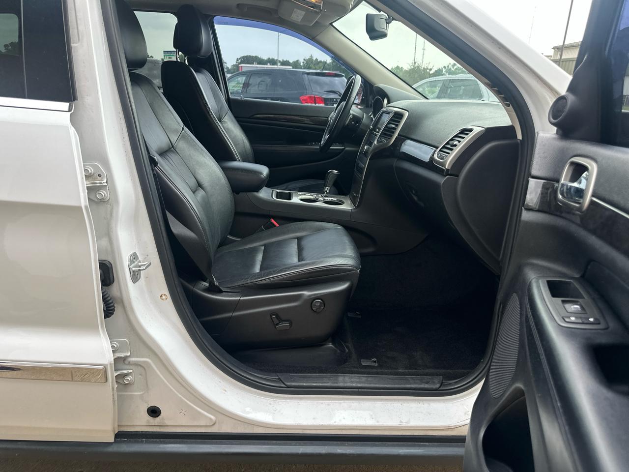 Jeep Grand Cherokee 4WD 4dr Laredo 2013