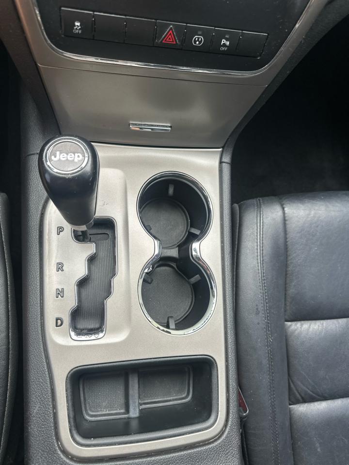 Jeep Grand Cherokee 4WD 4dr Laredo 2013
