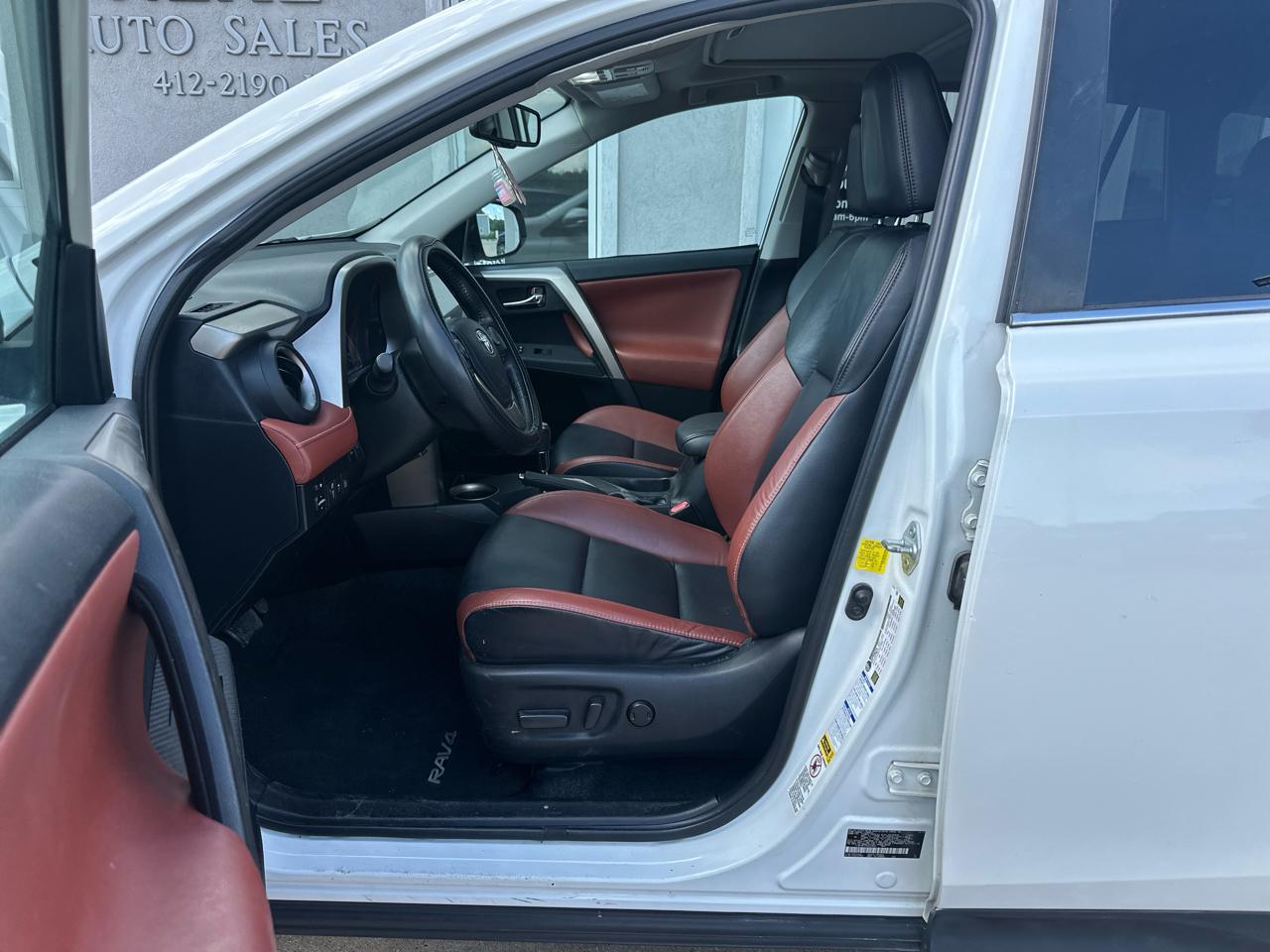 Toyota RAV4 AWD 4dr Limited (Natl) 2014