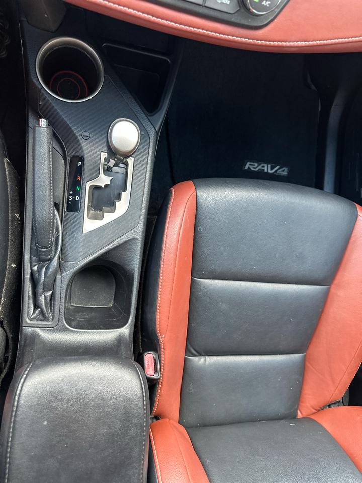 Toyota RAV4 AWD 4dr Limited (Natl) 2014