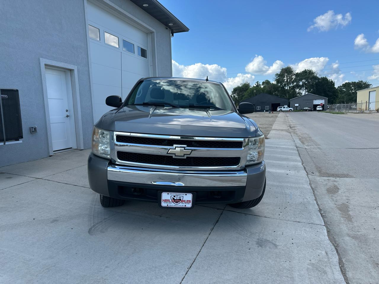 Chevrolet Silverado 1500 2WD Reg Cab 119.0" LT w/1LT 2008