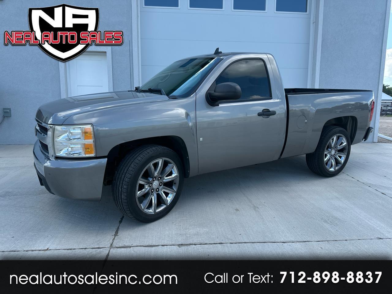 Chevrolet Silverado 1500 2WD Reg Cab 119.0" LT w/1LT 2008