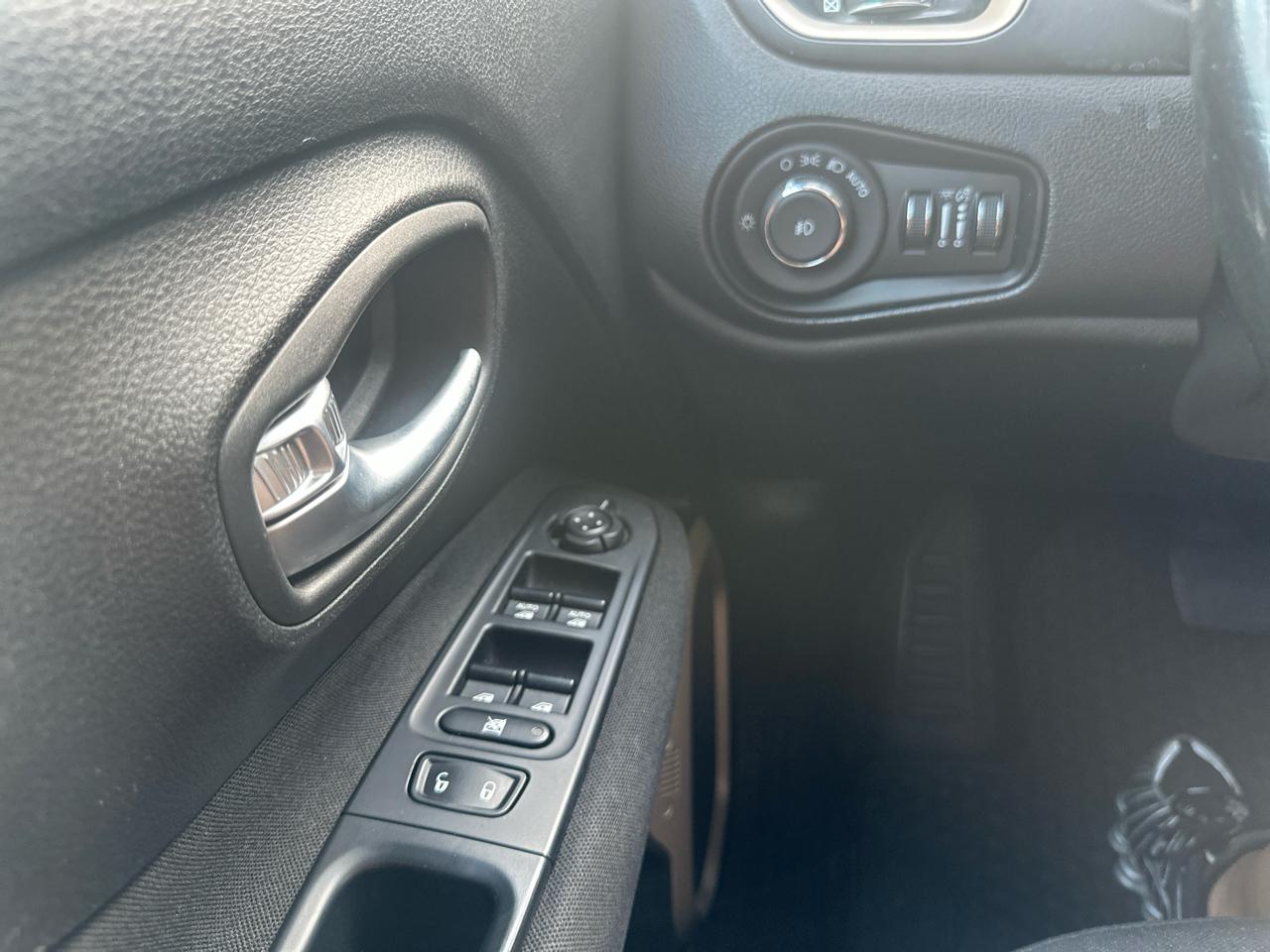 Jeep Renegade Latitude 4x4 2017