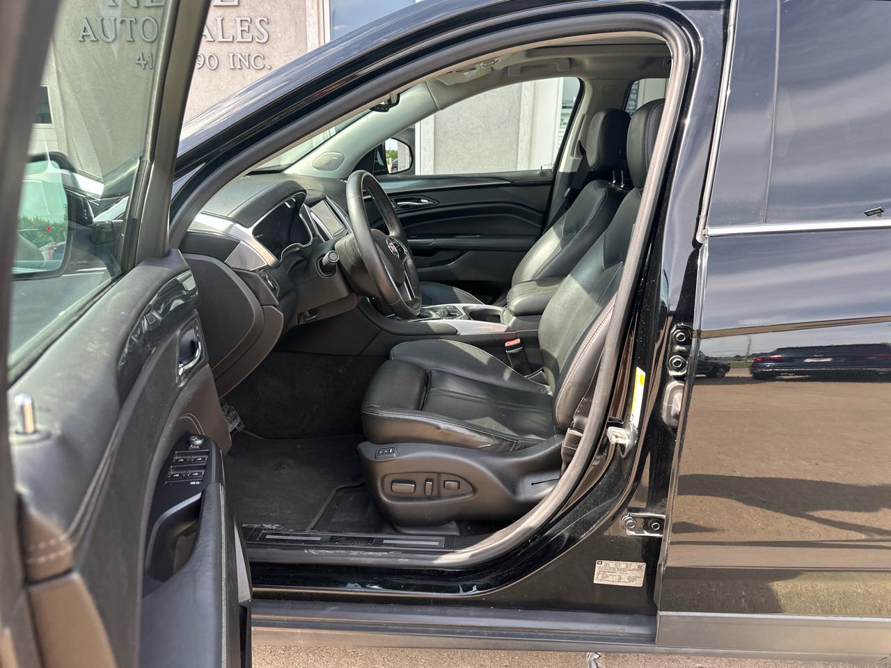 Cadillac SRX AWD 4dr Performance Collection 2016