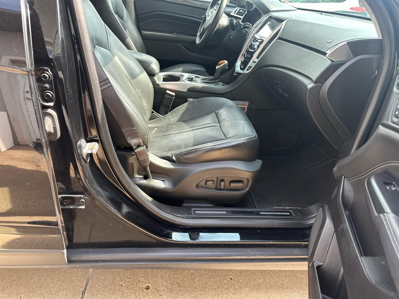 Cadillac SRX AWD 4dr Performance Collection 2016