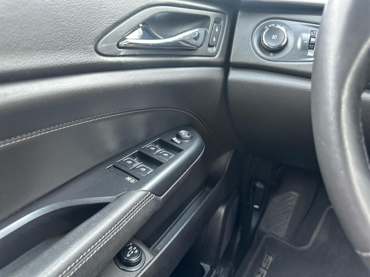 Cadillac SRX AWD 4dr Performance Collection 2016