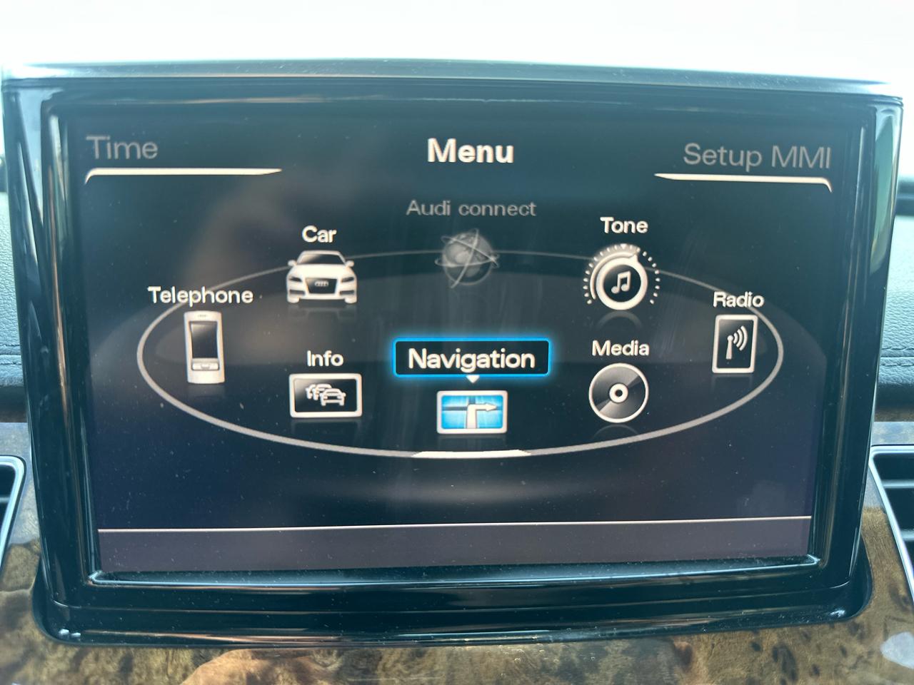 Audi A8 L 4dr Sdn 3.0T 2015