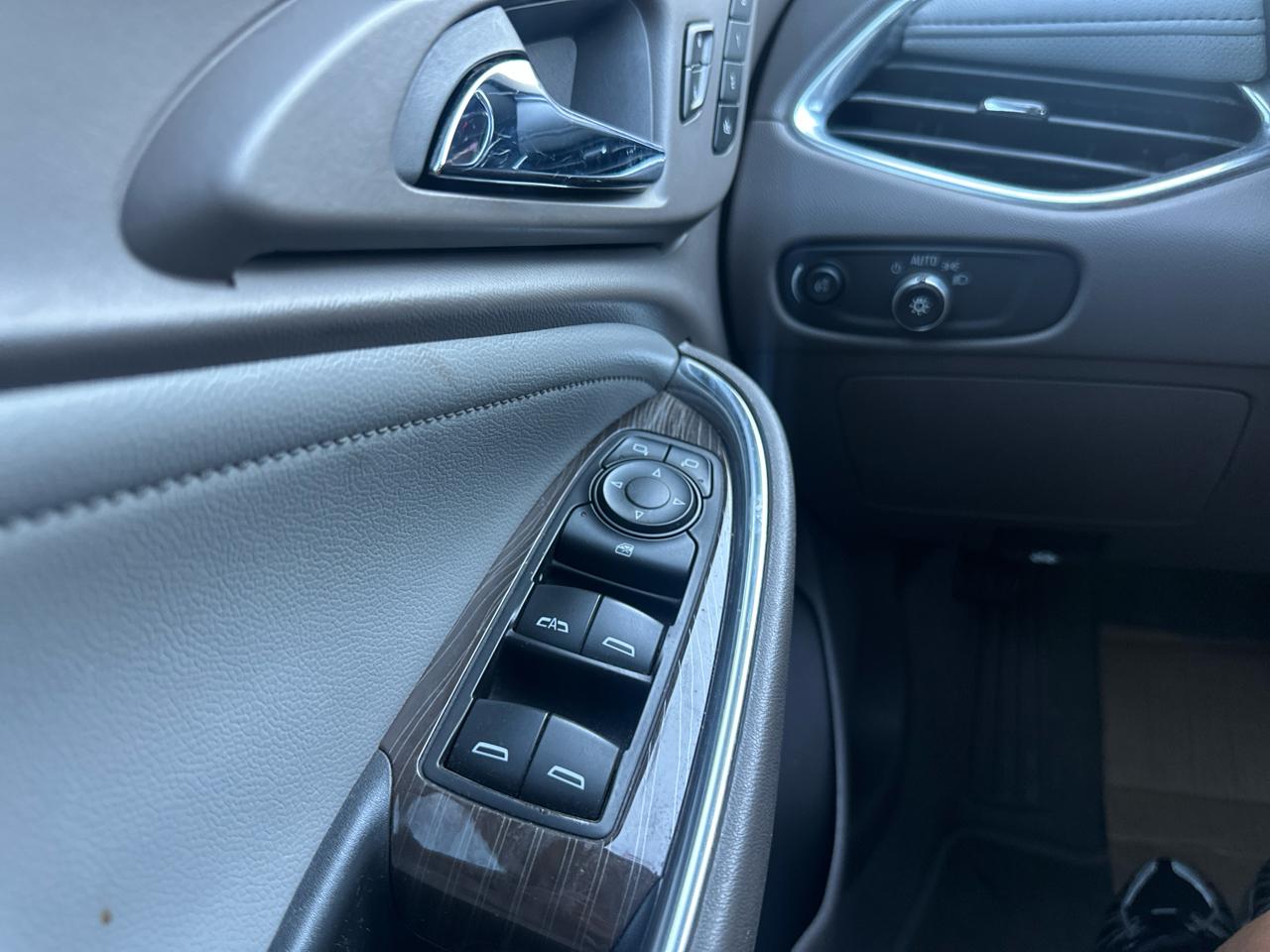 Chevrolet Malibu 4dr Sdn Premier w/2LZ 2018