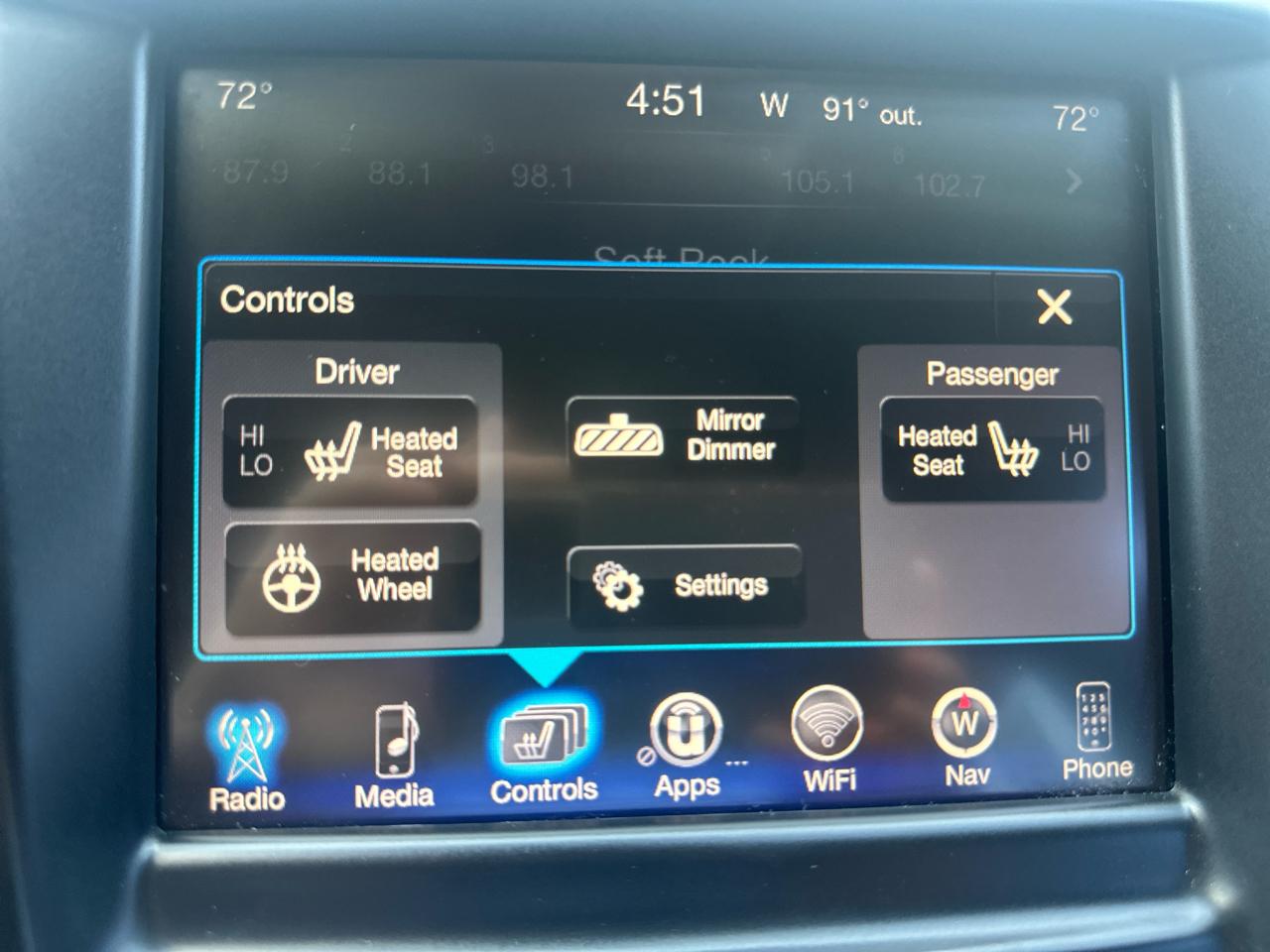 Chrysler 200 4dr Sdn Limited Platinum FWD 2016
