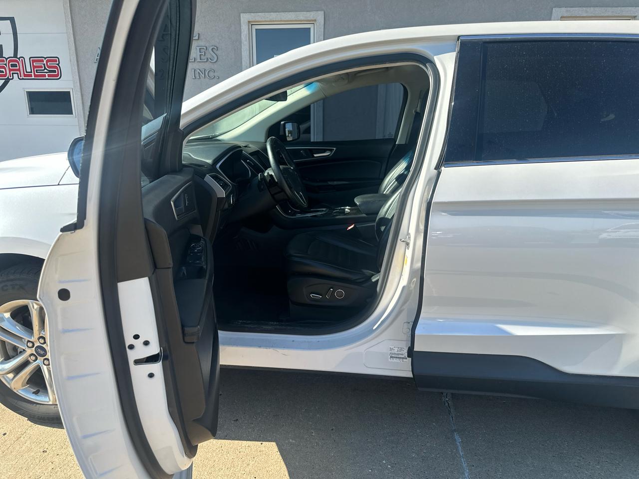Ford Edge 4dr SEL AWD 2015