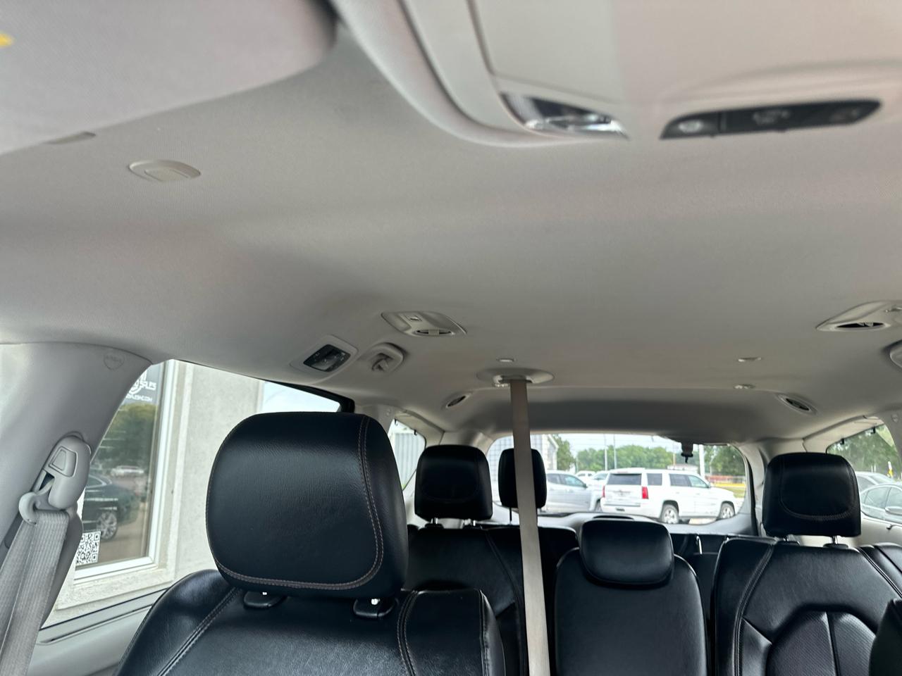 Chrysler Pacifica Touring L FWD 2019