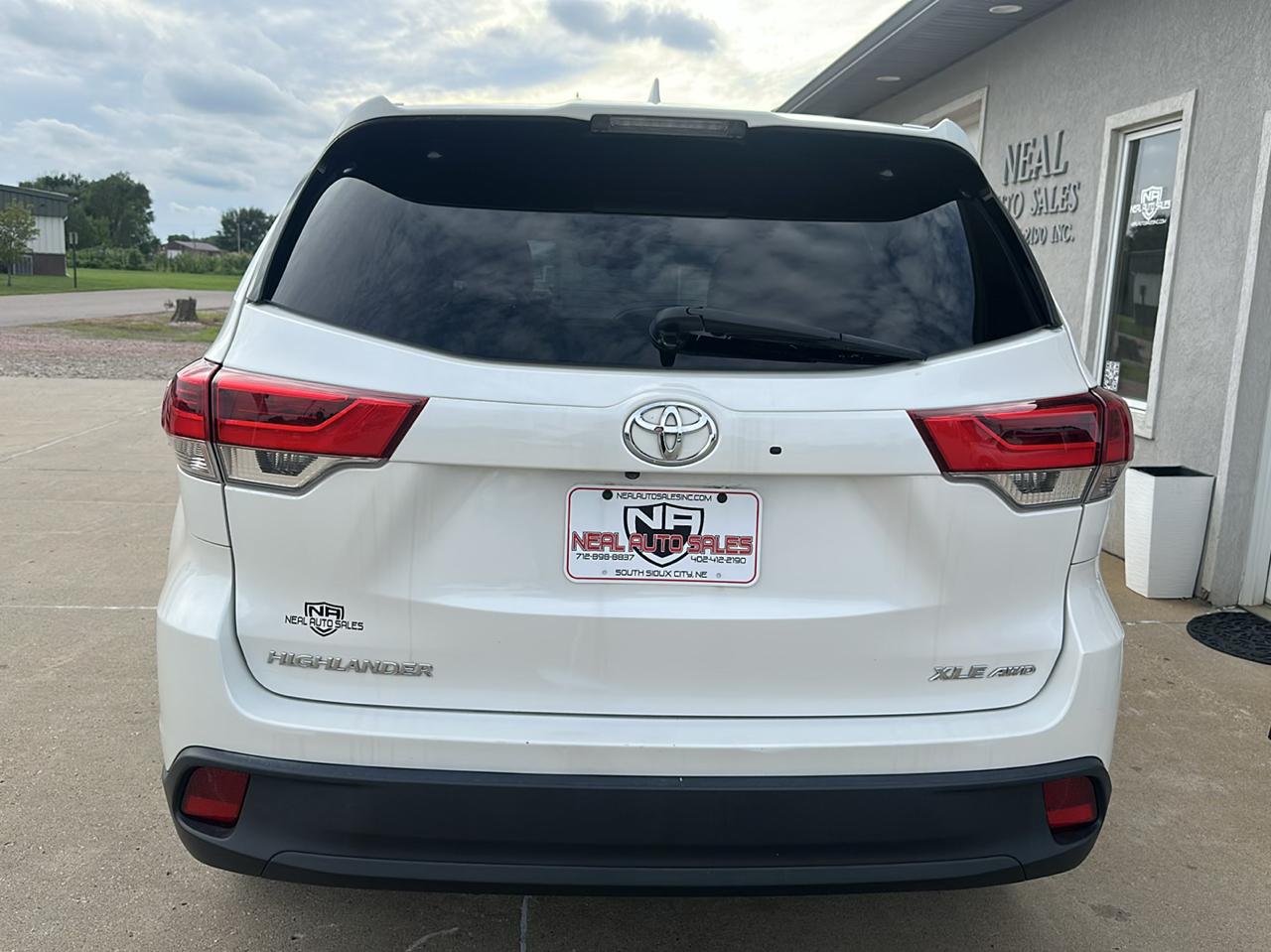 Toyota Highlander XLE V6 AWD (Natl) 2019