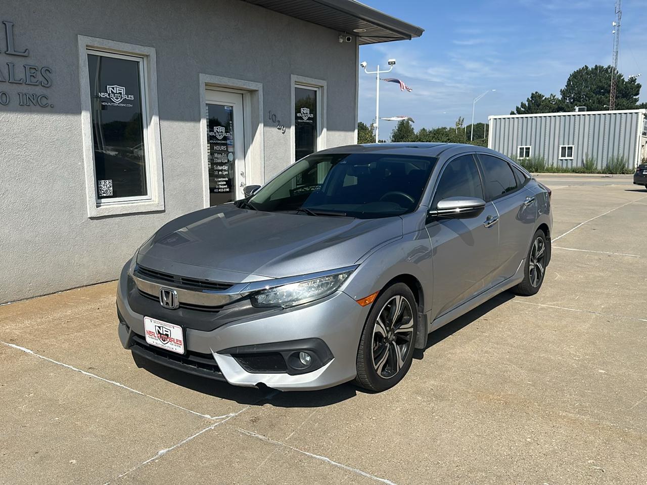 Honda Civic Sedan 4dr CVT Touring 2016