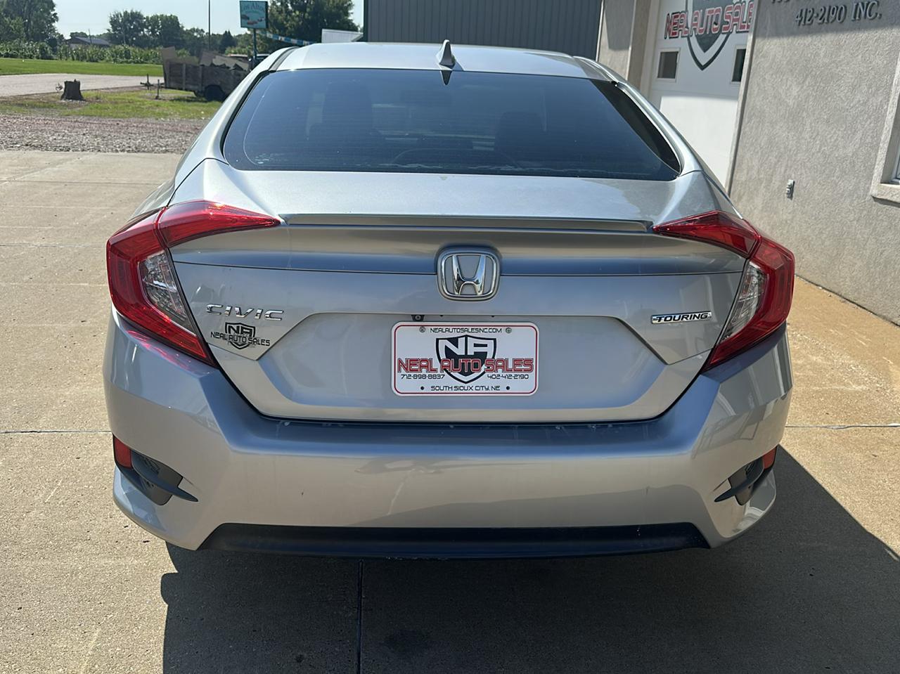 Honda Civic Sedan 4dr CVT Touring 2016