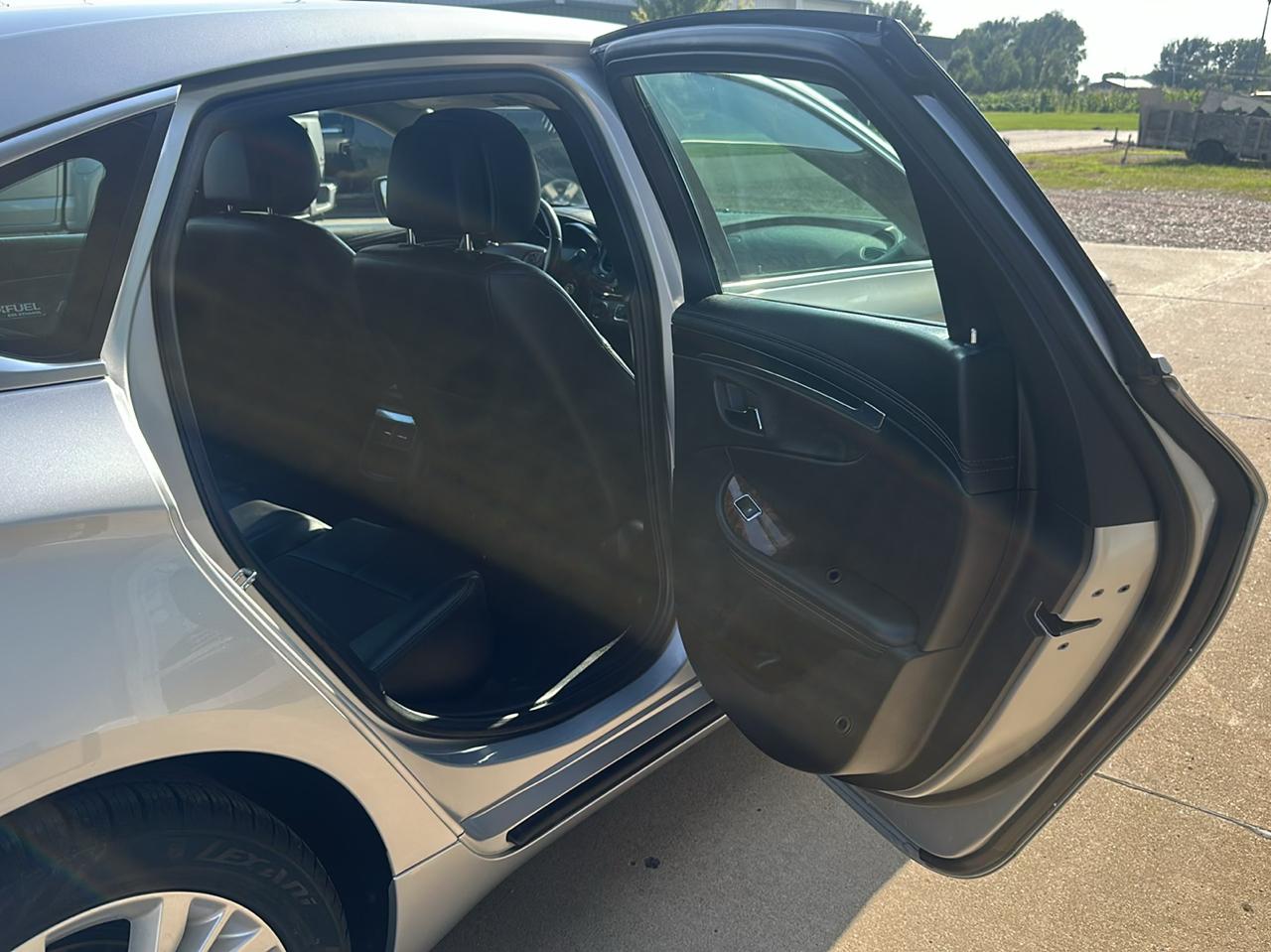 Chevrolet Impala 4dr Sdn LT w/2LT 2014
