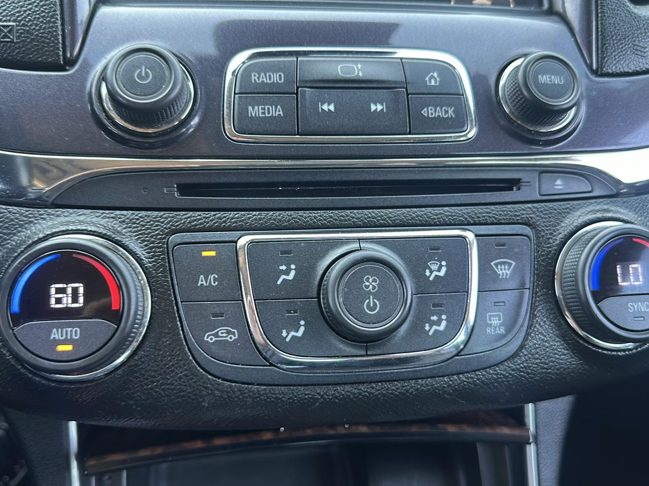Chevrolet Impala 4dr Sdn LT w/2LT 2014