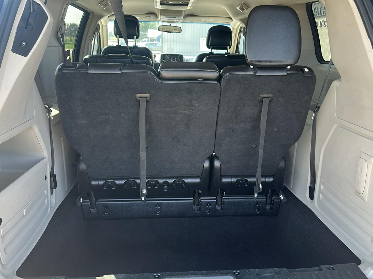 Chrysler Town & Country 4dr Wgn Touring 2014