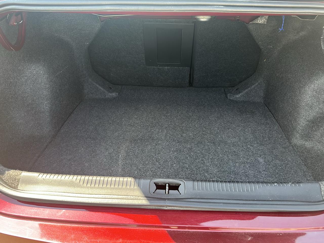 Chrysler 200 4dr Sdn C FWD 2015