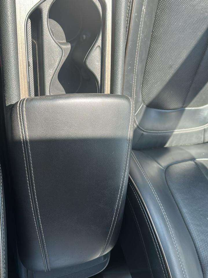 Chrysler 200 4dr Sdn C FWD 2015