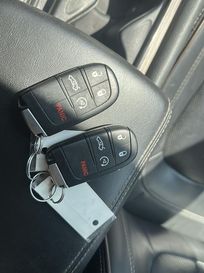 Chrysler 200 4dr Sdn C FWD 2015