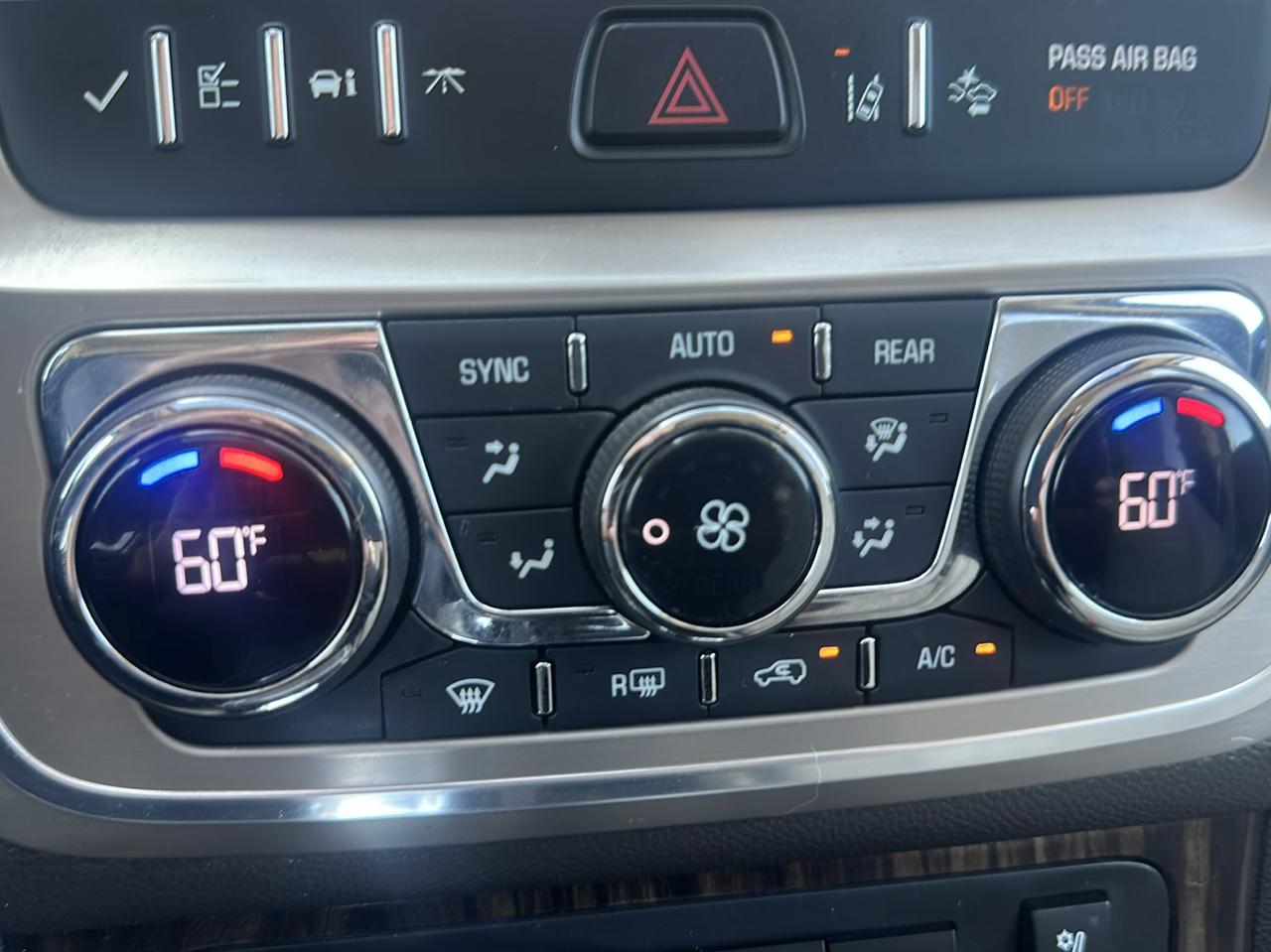GMC Acadia AWD 4dr Denali 2014