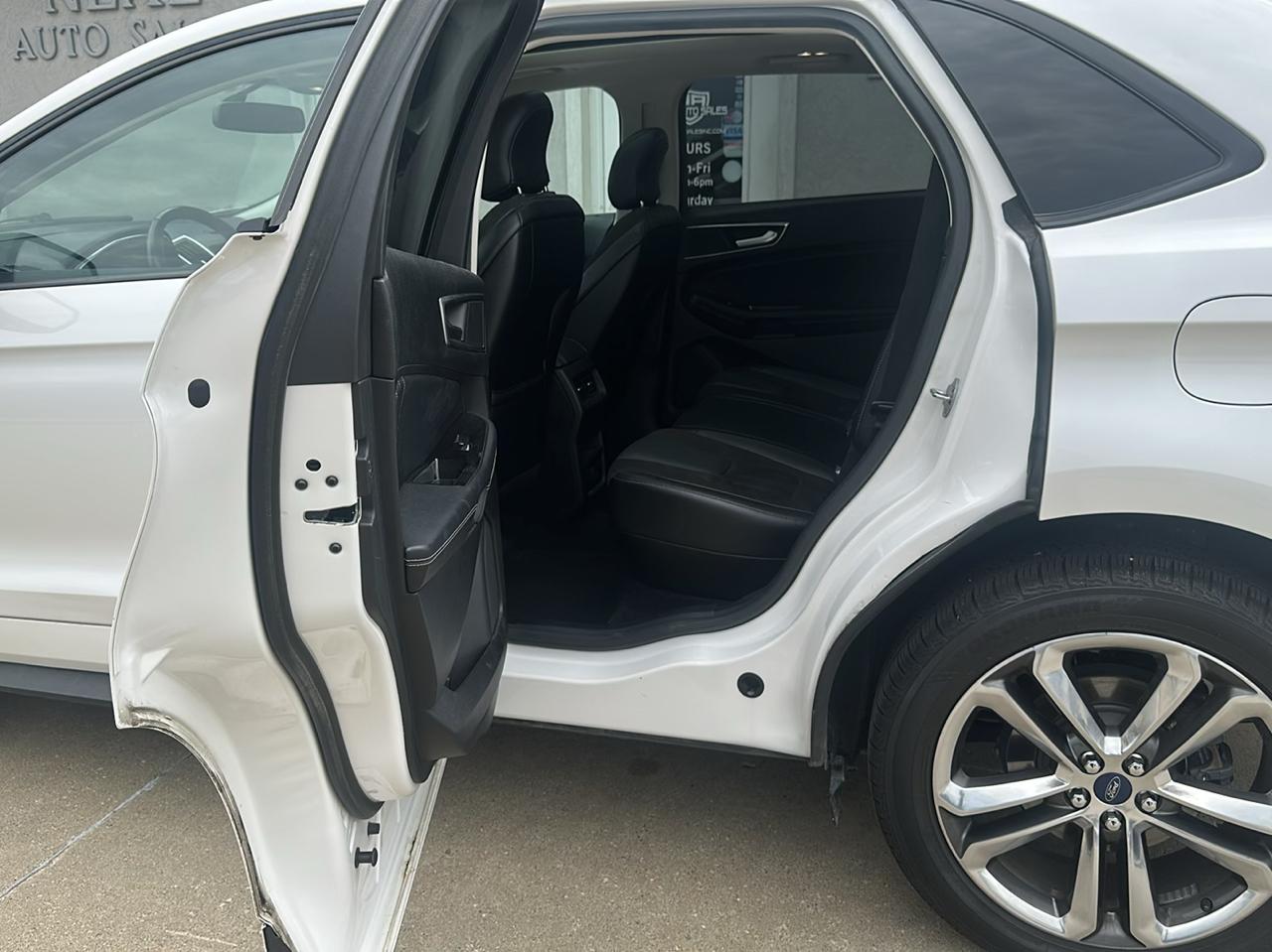 Ford Edge 4dr Sport AWD 2015