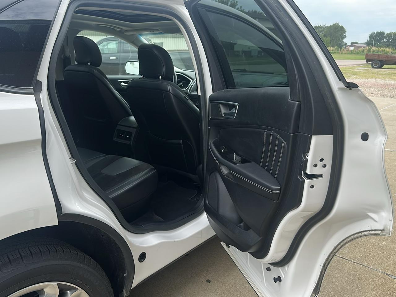 Ford Edge 4dr Sport AWD 2015