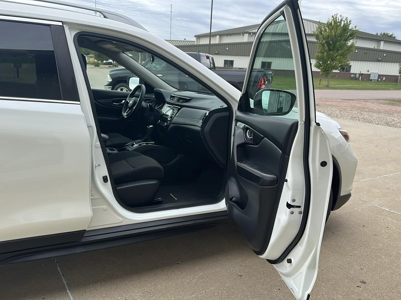 Nissan Rogue 2017.5 AWD SV 2017