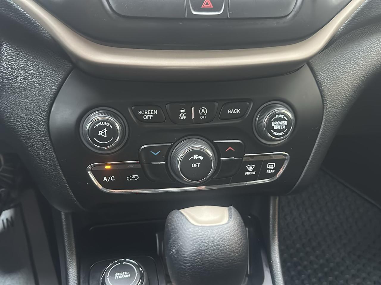 Jeep Cherokee 4WD 4dr Latitude 2016