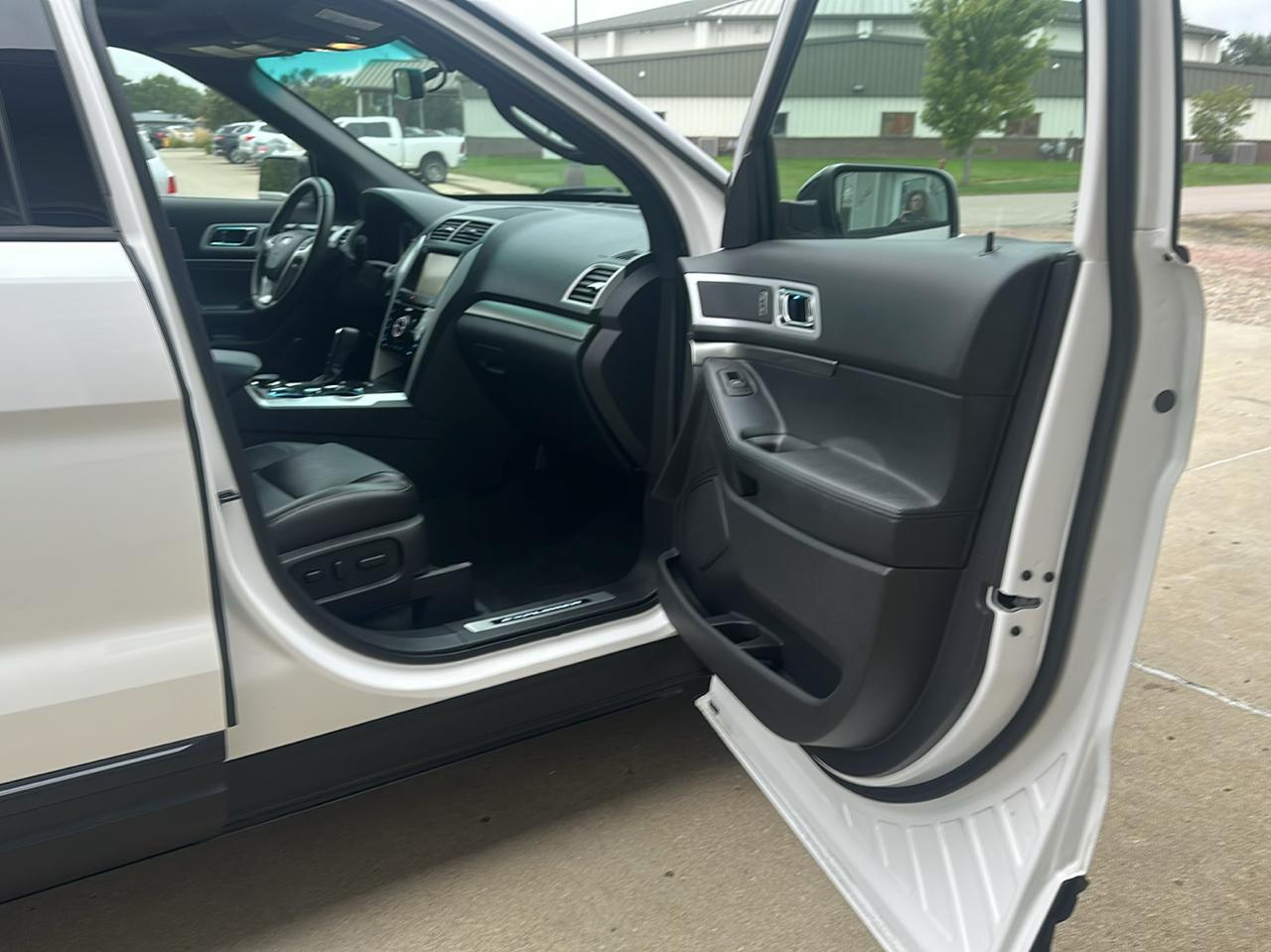 Ford Explorer 4WD 4dr Sport 2015
