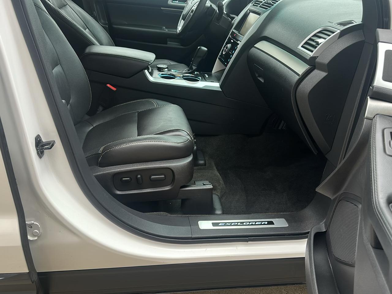 Ford Explorer 4WD 4dr Sport 2015