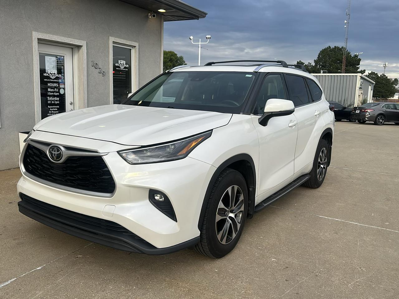 Toyota Highlander XLE AWD (Natl) 2021