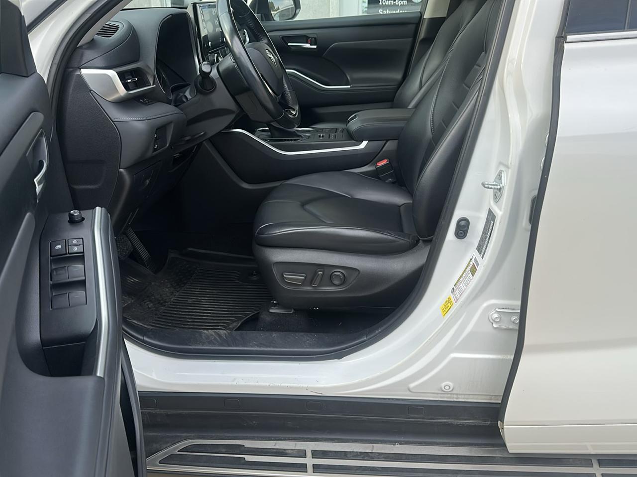 Toyota Highlander XLE AWD (Natl) 2021